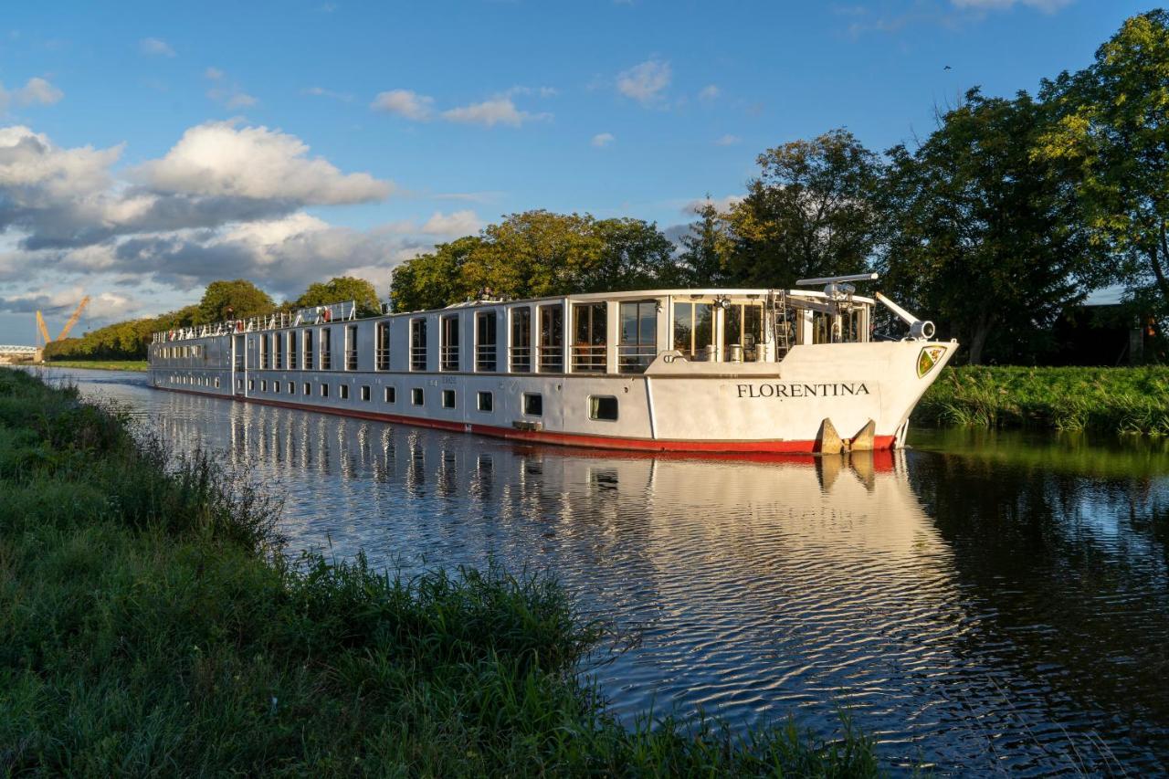 Florentina Boat Litomerice Luaran gambar
