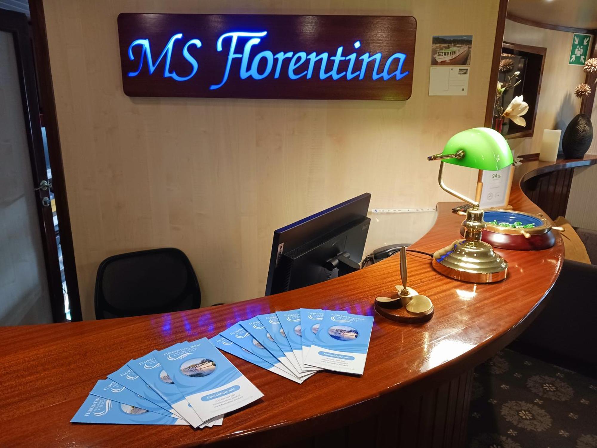 Florentina Boat Litomerice Luaran gambar